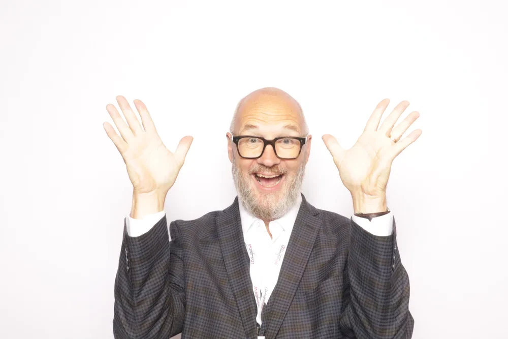 Learning Live London — Photo, GIF output