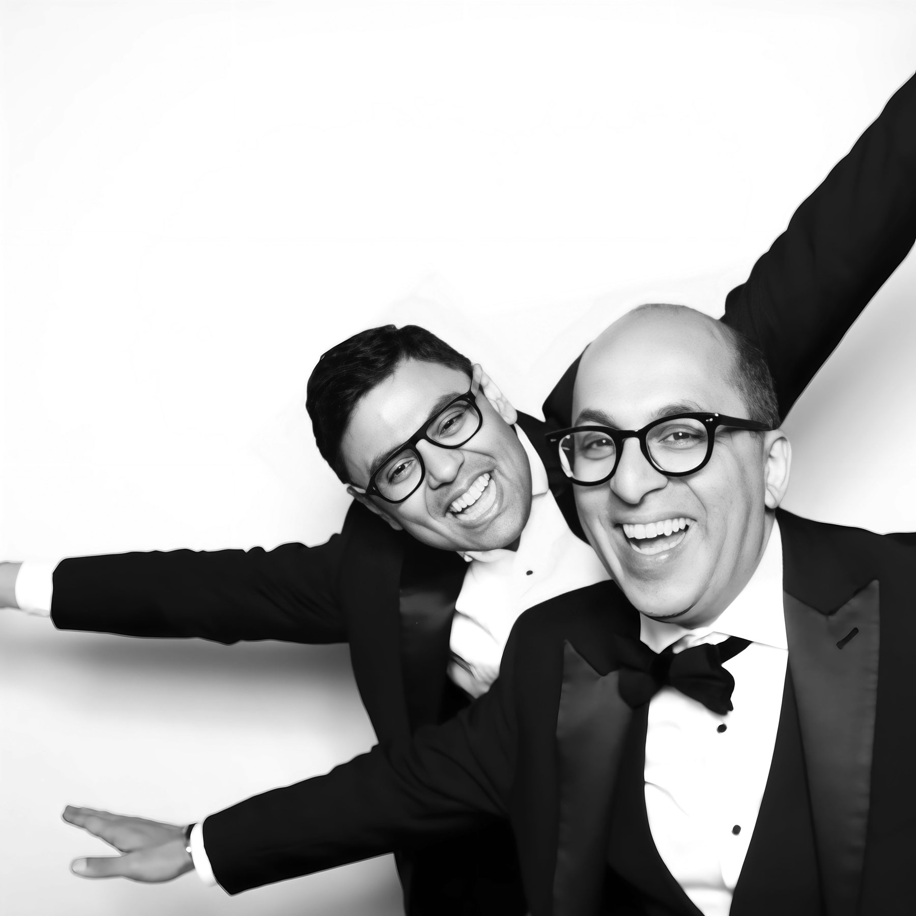 Guests in the photo booth at the wedding of Reetu & James